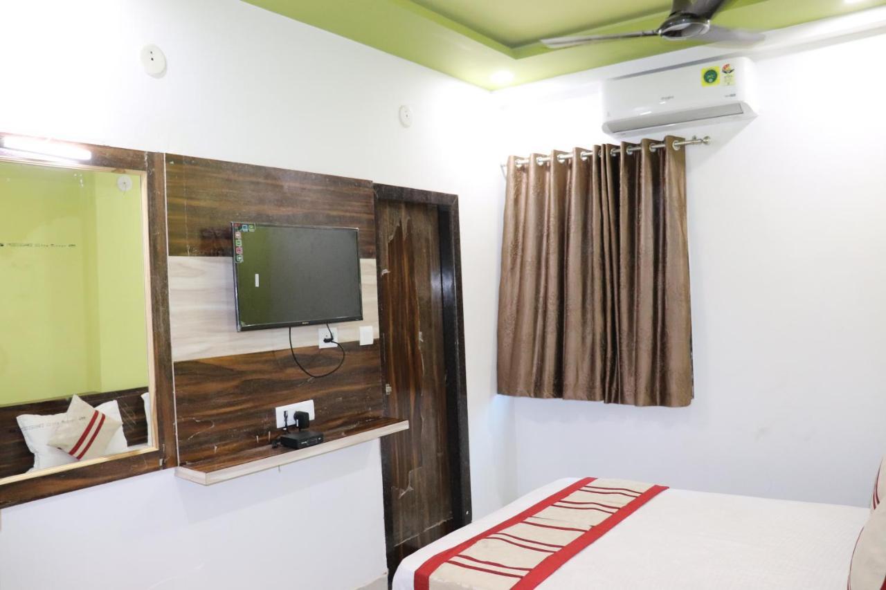 Hotel Sun Shine Abu Road Exterior photo
