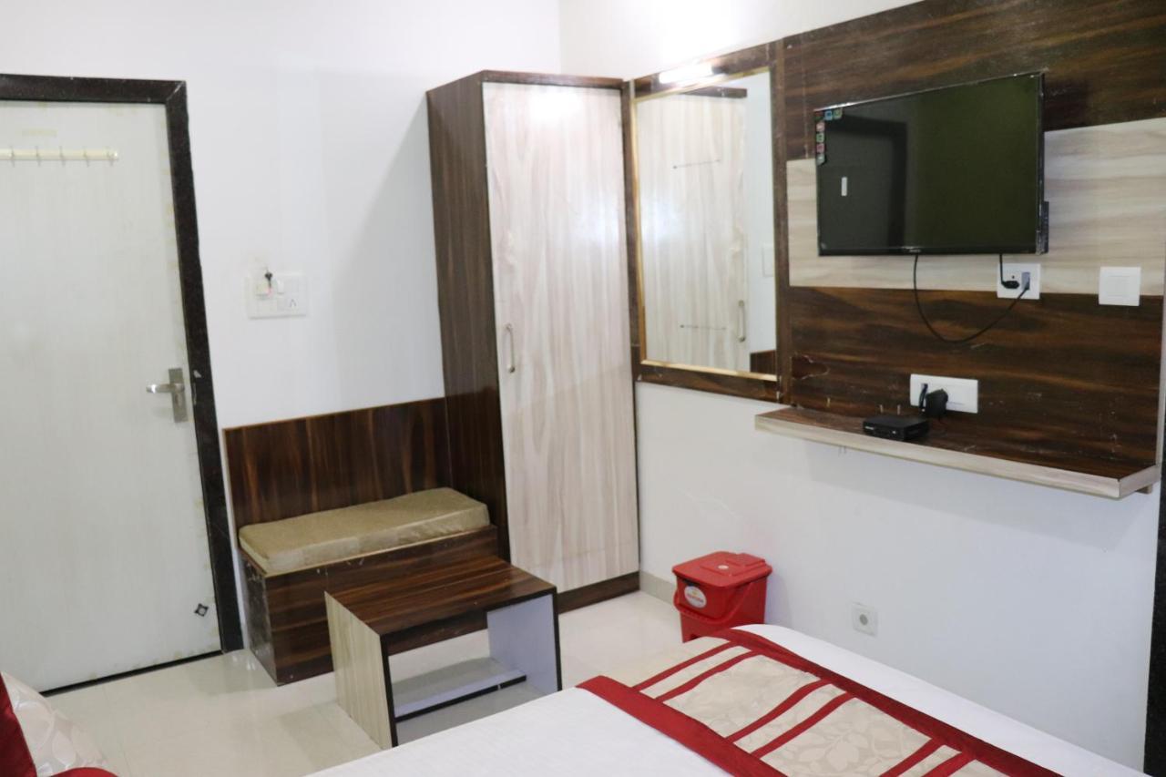 Hotel Sun Shine Abu Road Exterior photo